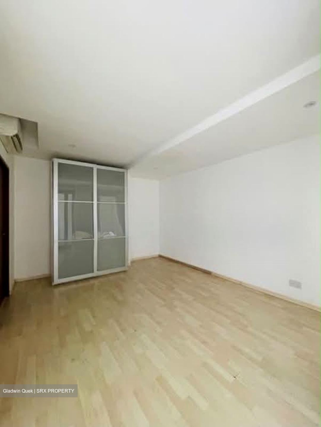 Bartley Rise Estate (D19), Terrace #593658981